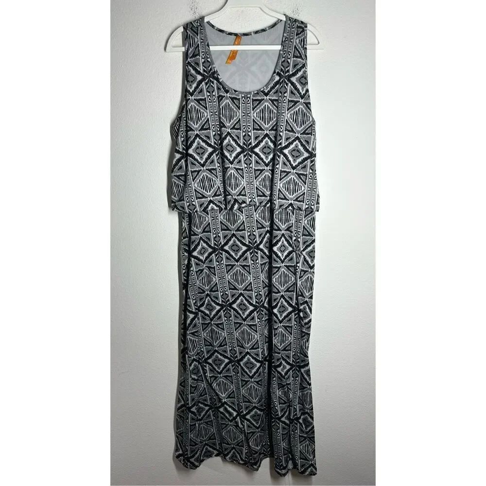 Magic Women's Black White Blouson Sleeveless Maxi Dress Tech Print Design Sz 3X